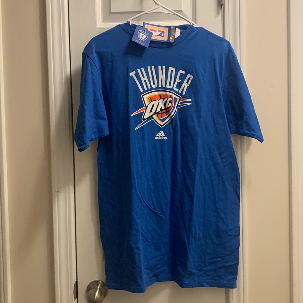 Adidas Oklahoma City Thunder T-shirt- Medium